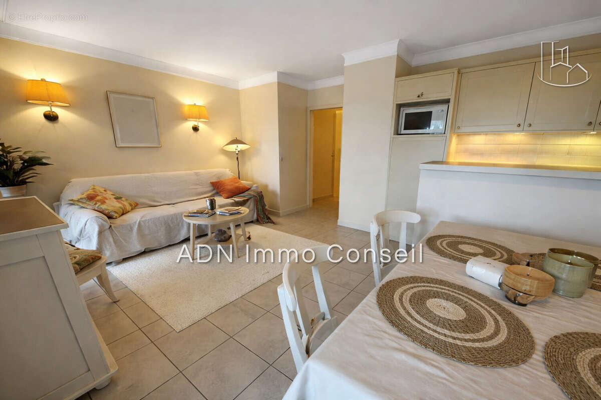 Appartement à MALLEMORT