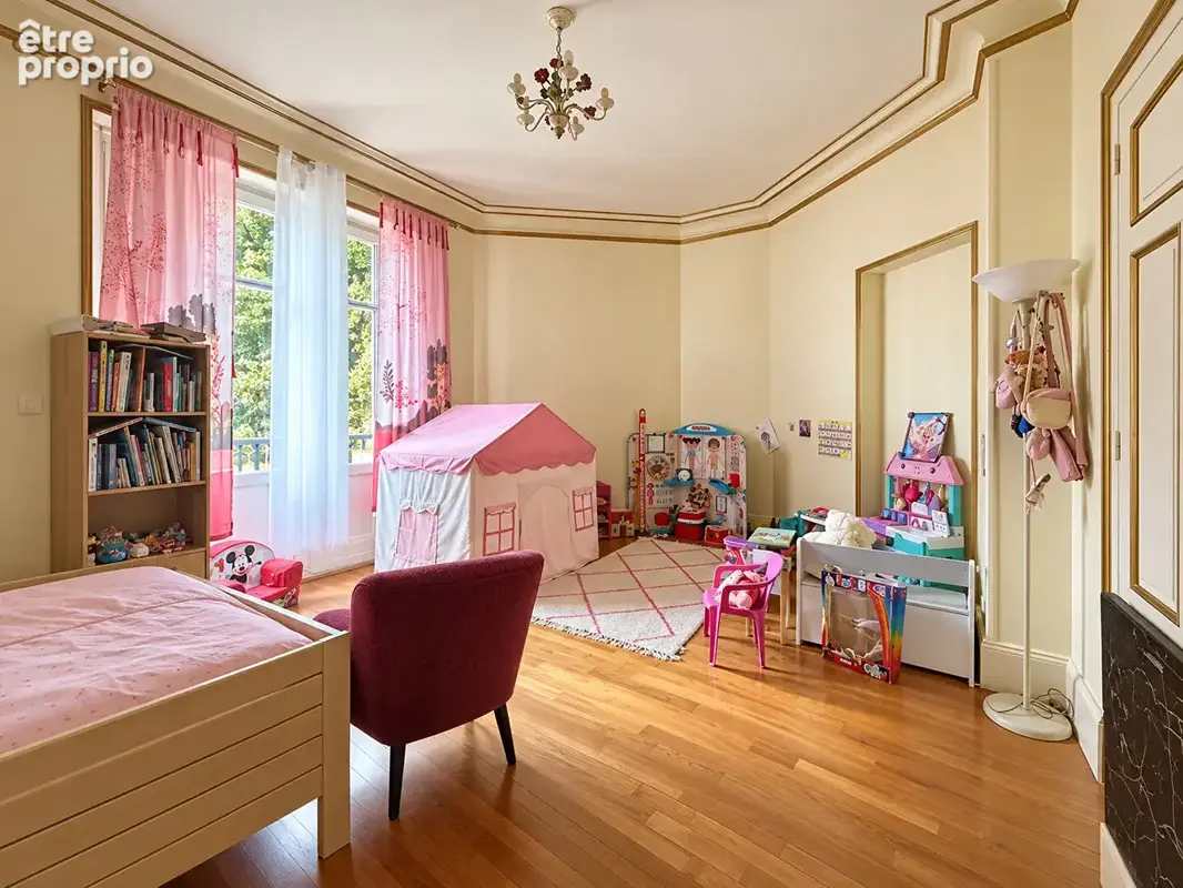 Nancy / exceptionnelle villa art nouveau / 515 m² / 13 chambres / terrain de 1 070 m² - photo 7