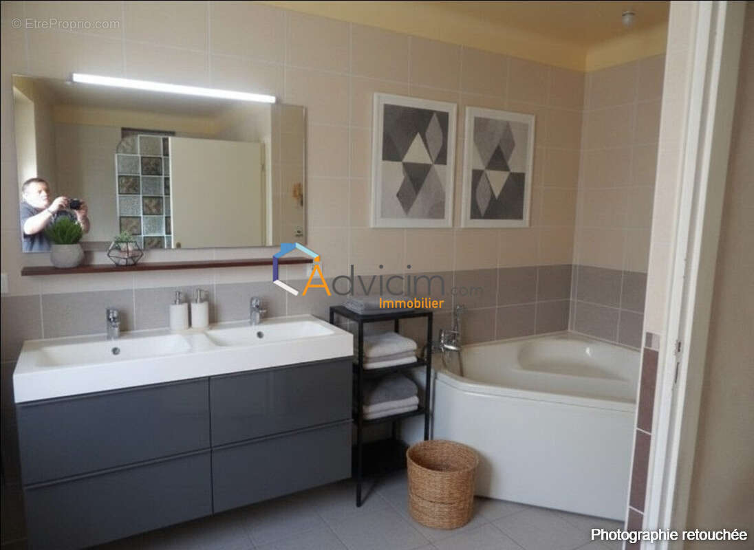 Maison à FERRIERES-EN-GATINAIS