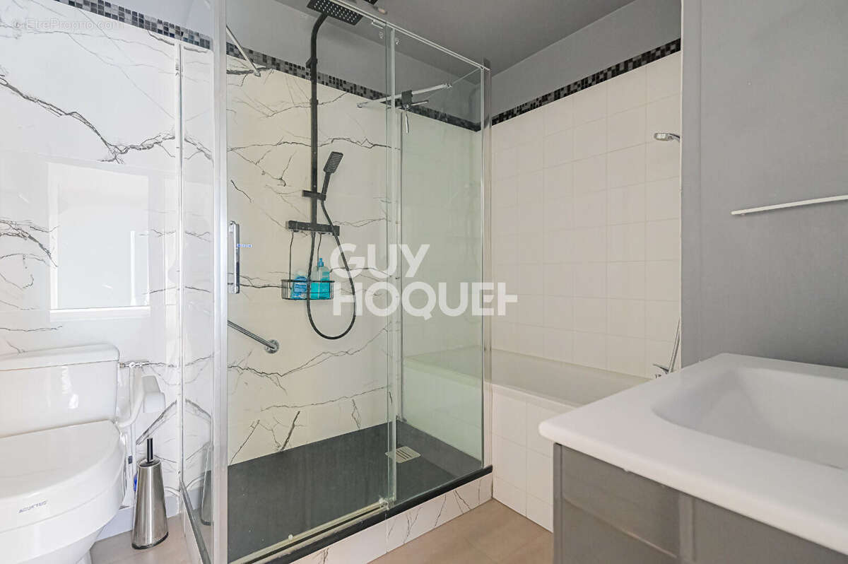 Appartement à PARIS-12E