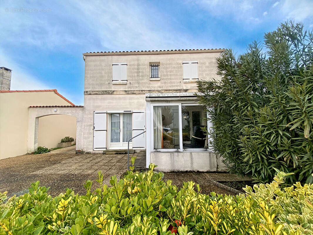 Maison à ROCHEFORT