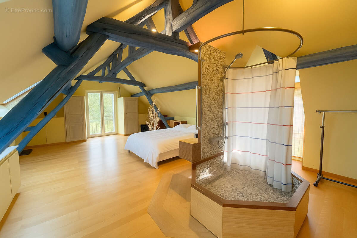 Maison à ARTANNES-SUR-INDRE