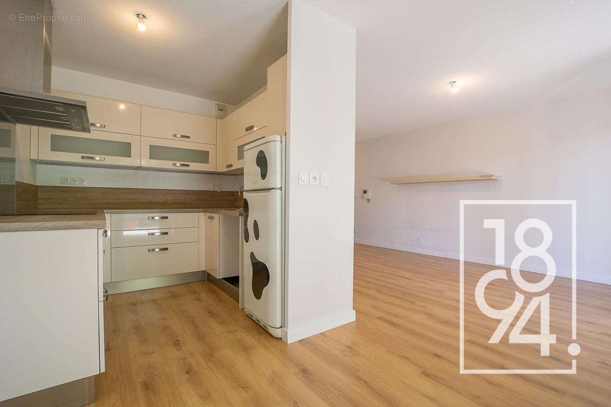 Appartement à MARSEILLE-10E