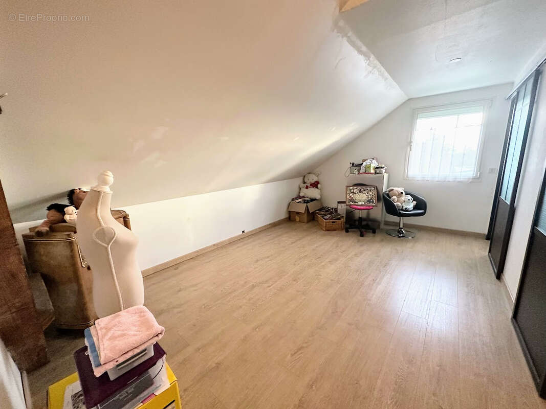 Maison à LA FEUILLIE