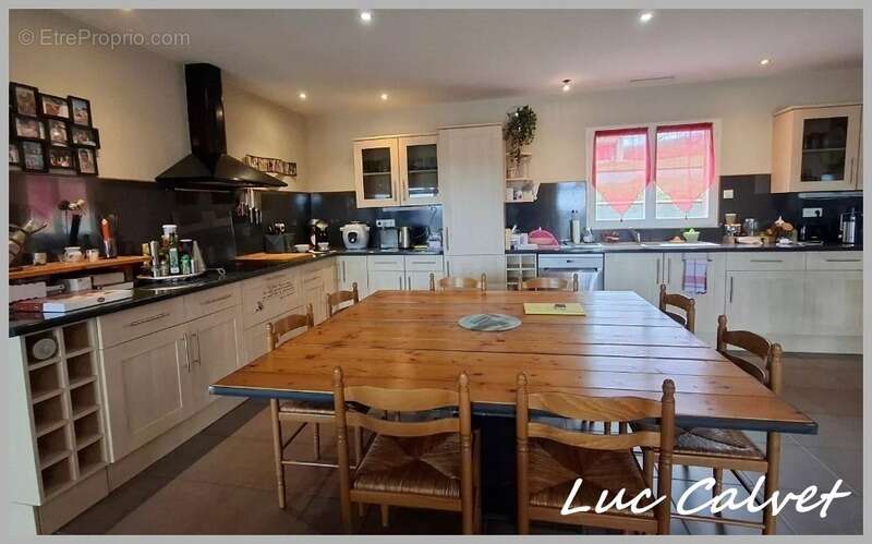 Maison à MONCLAR-DE-QUERCY