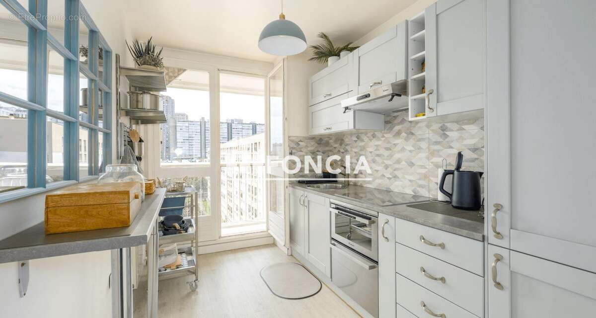 Place d’italie – 2 pieces en parfat etat avec terrasse (11 m2) – vue degagee - photo 9