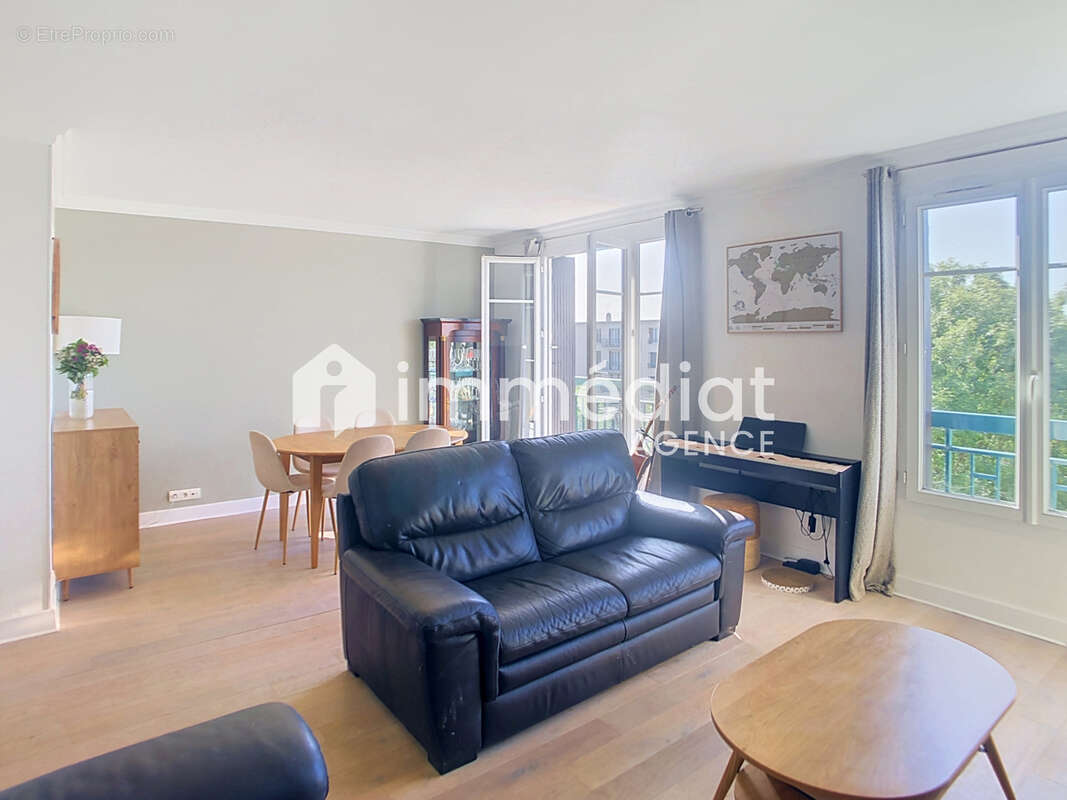 Appartement à RUEIL-MALMAISON