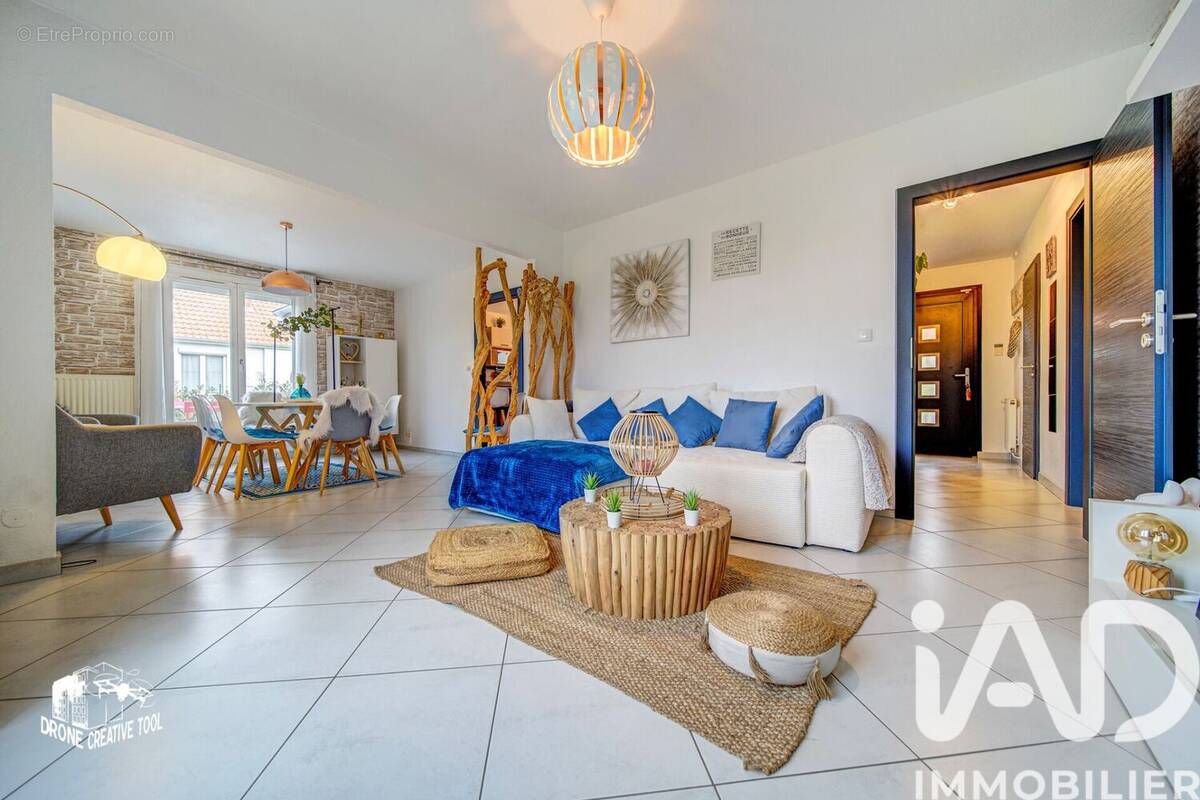 Photo 1 - Maison à MARLY