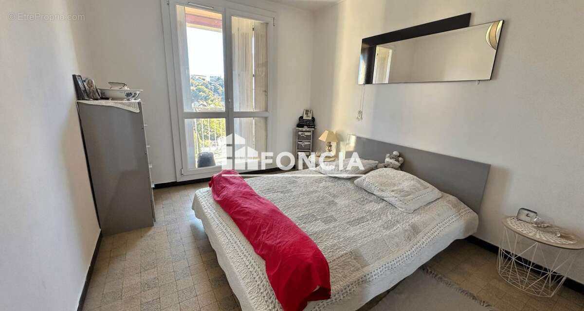 Appartement à MARSEILLE-13E