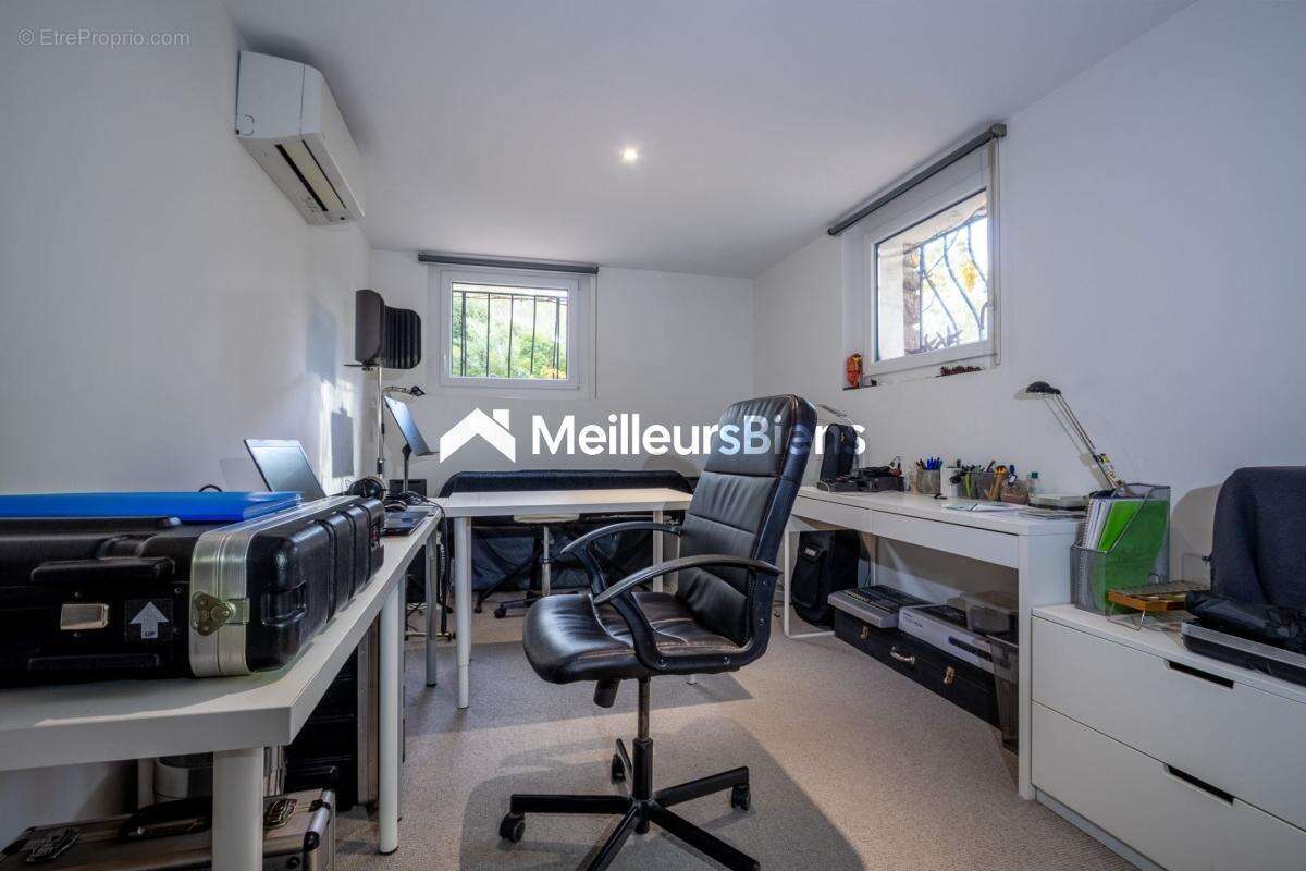 Maison à SAINT-RAPHAEL