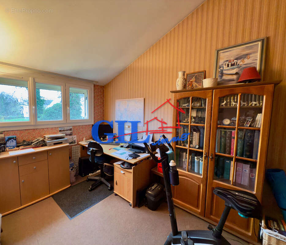 Maison à SAVIGNY-LE-TEMPLE