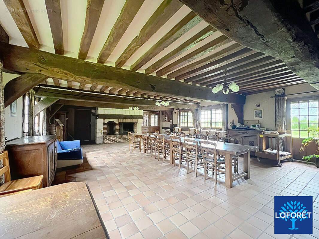 Maison à BERNAY