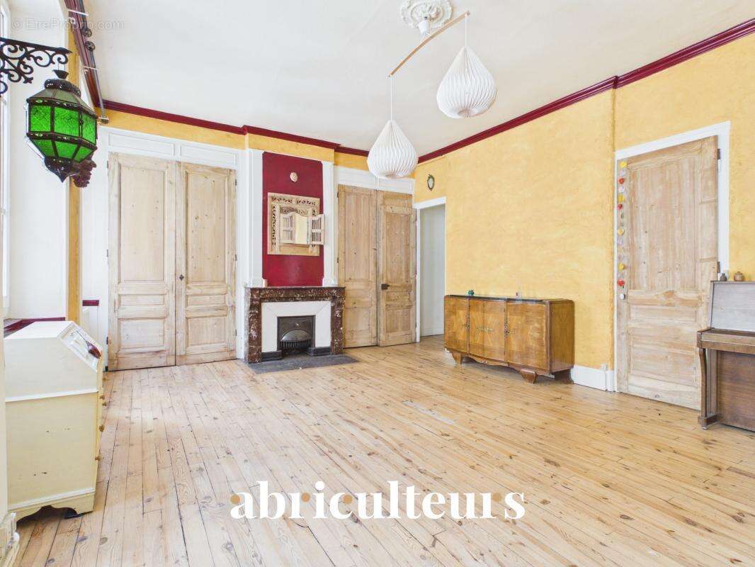 Spacieux appartement familial de 176 m², hyper-centre – Rue de la Résistance en vente à Saint-Étienne (42000) - photo 5