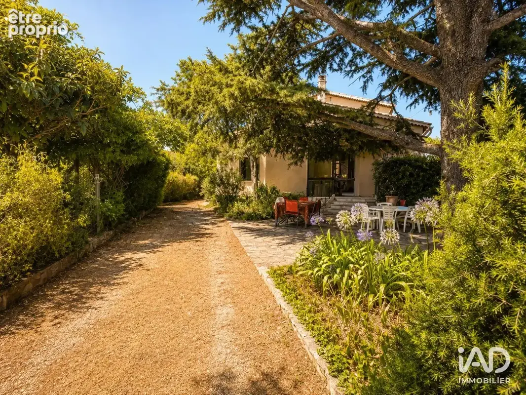 Photo 1 - Maison à SIX-FOURS-LES-PLAGES