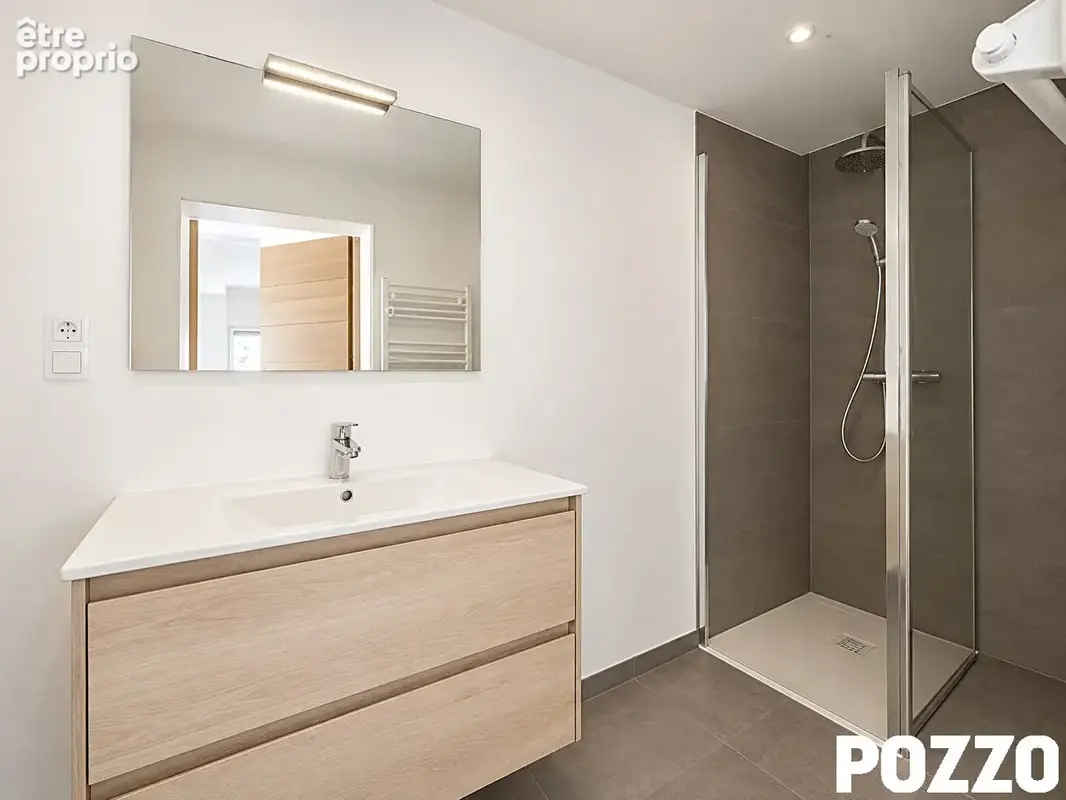 A Vendre - Avranches centre - Appartement rez-de-chaussée - 5 pièce(s) 137,64 m² - terrasse et parking - photo 9