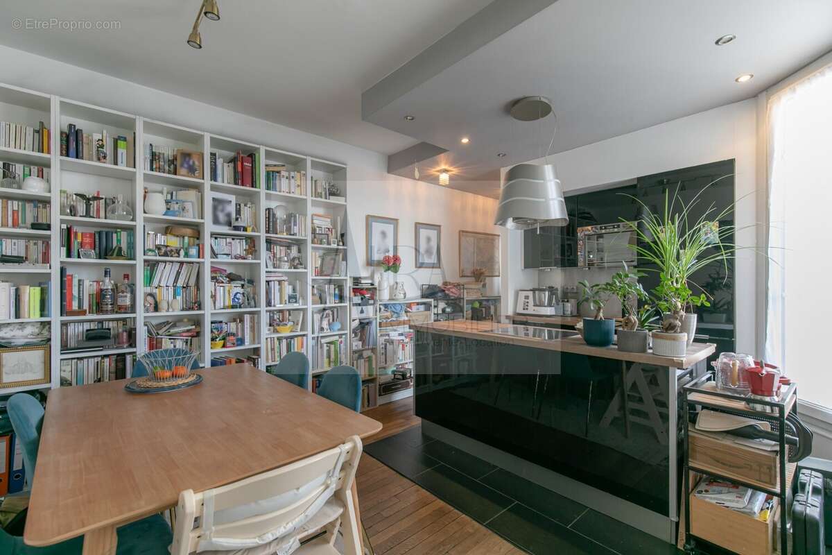 09022026-IMG_0050 - Appartement à LES LILAS