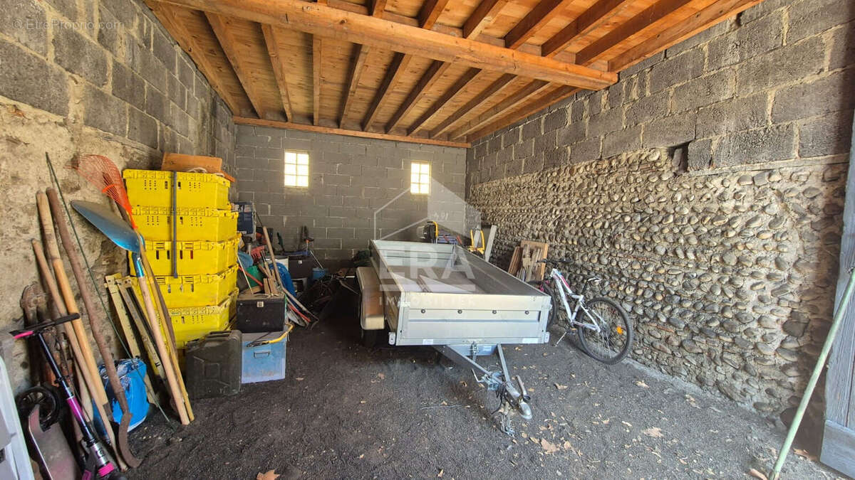 Autre à VIC-EN-BIGORRE