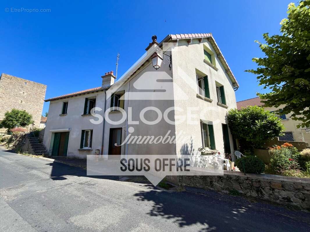 Maison à SAINT-JEAN-LA-FOUILLOUSE