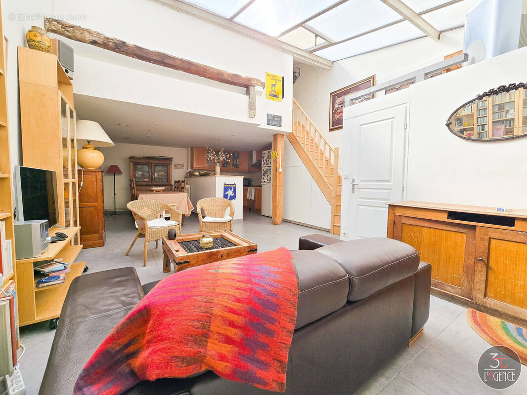 Appartement à FONTENAY-SOUS-BOIS