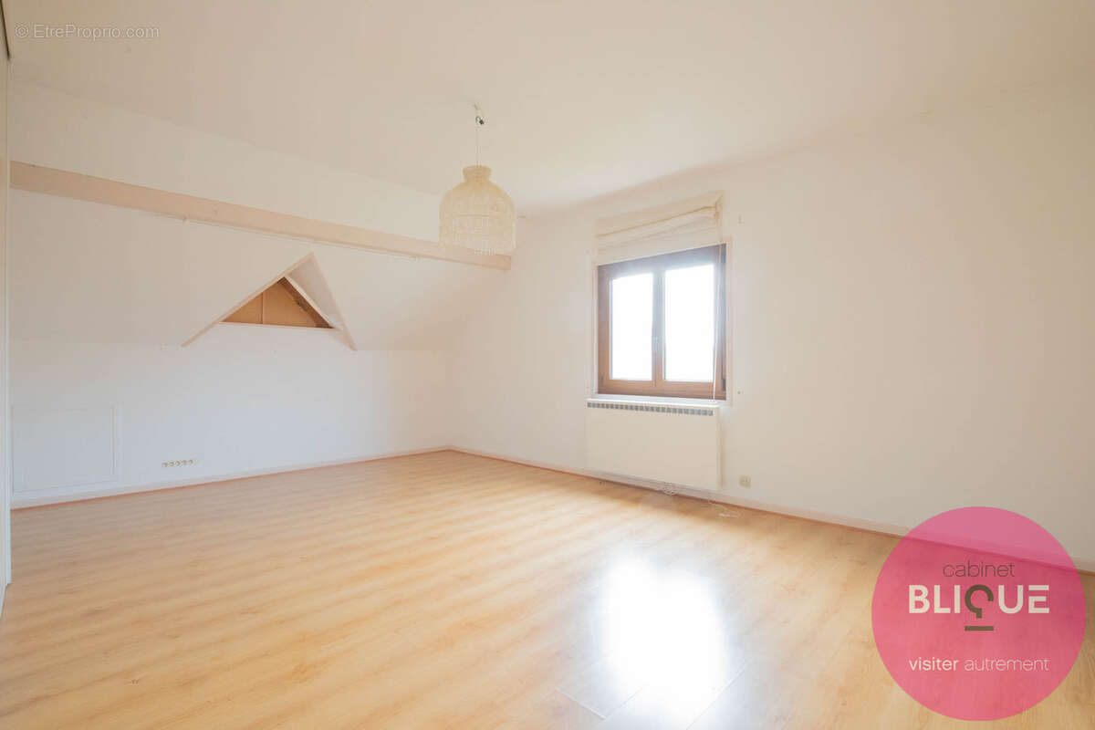 Maison à JEANDELAINCOURT