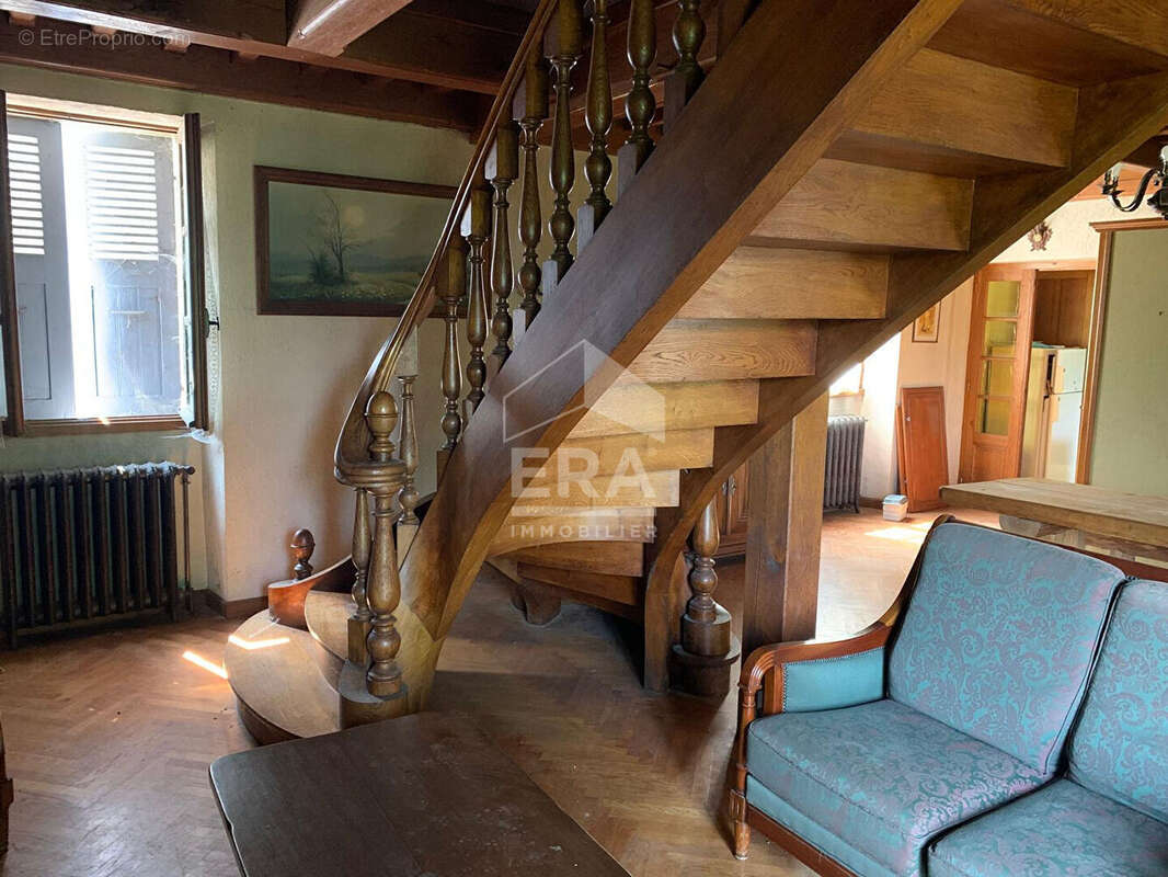 Maison à CHARAVINES