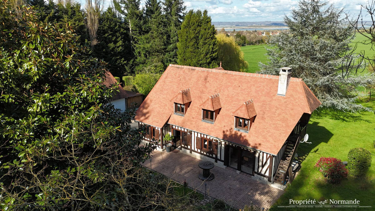 Maison à BEUZEVILLE
