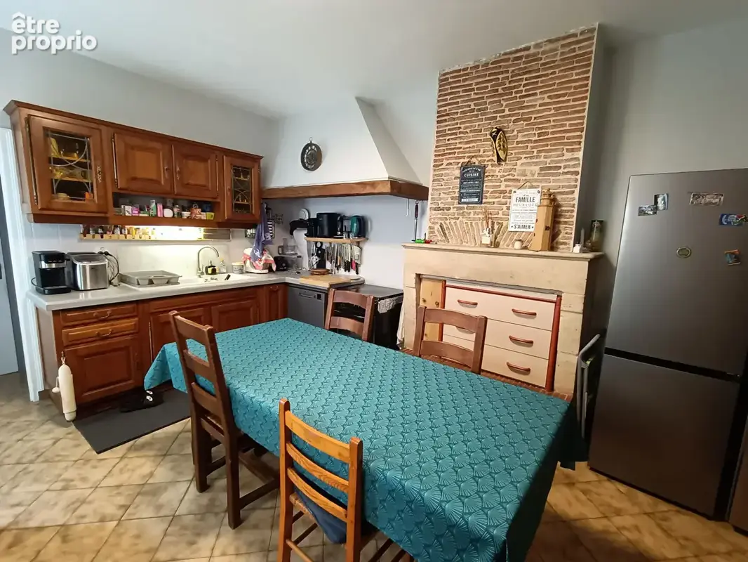 Maison Tonnay Charente 8 pièce(s) 157.92 m2 - photo 2