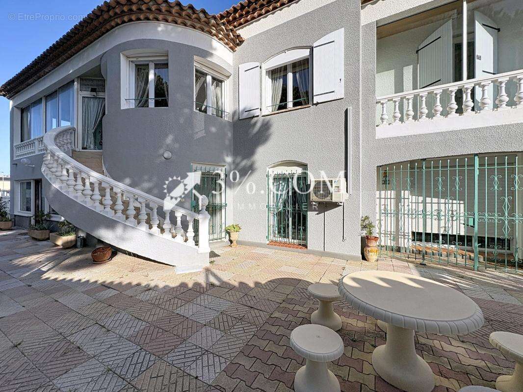 Maison à NARBONNE