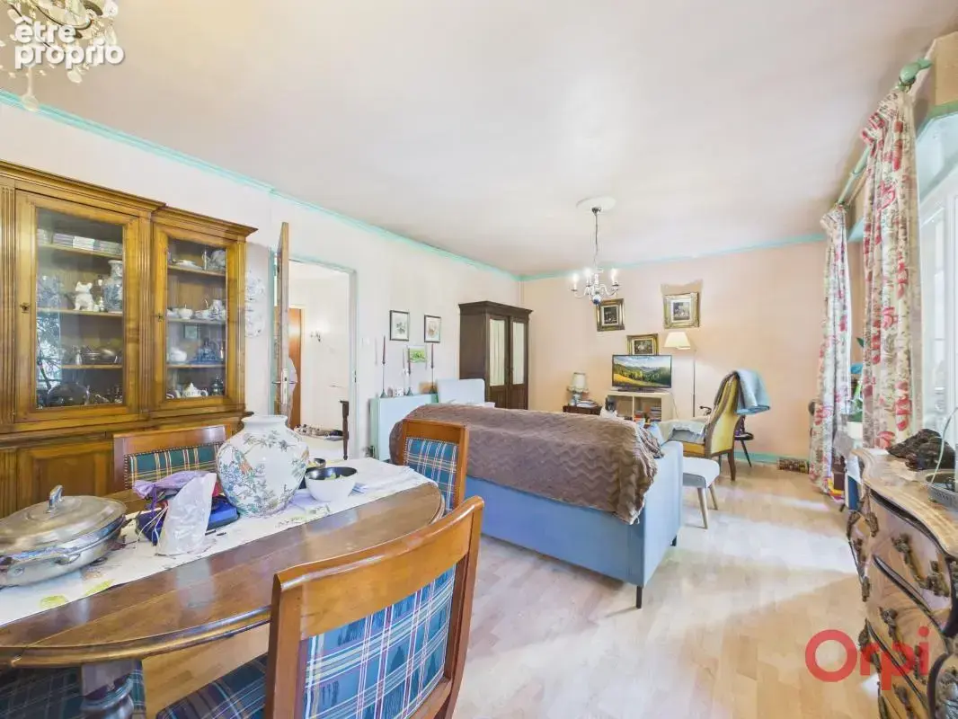 SCHILTIGHEIM – Appartement 3/4 pièces de 82 m² avec balcon sur parc - photo 2