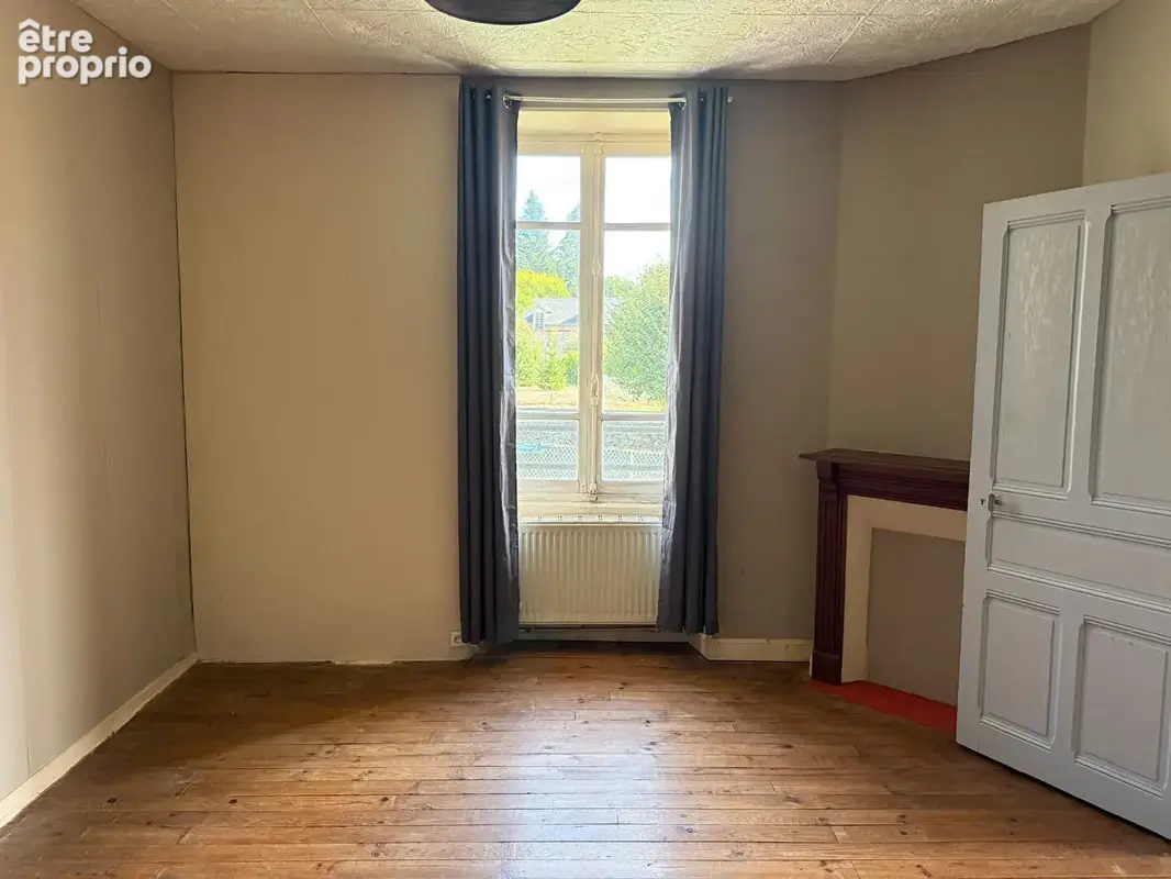 Maison à rénover avec jardin et garage - Les Billanges - photo 7