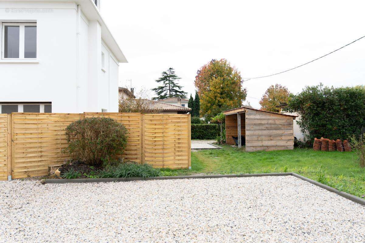 Appartement à PESSAC