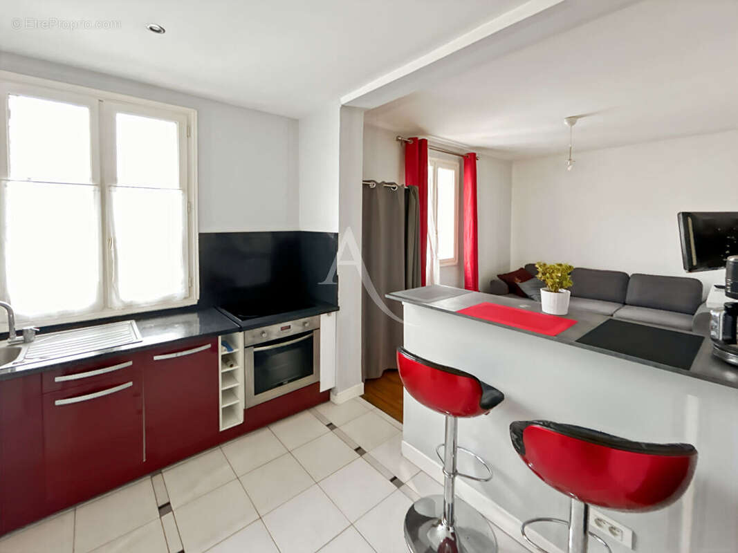 Maison à VITRY-SUR-SEINE