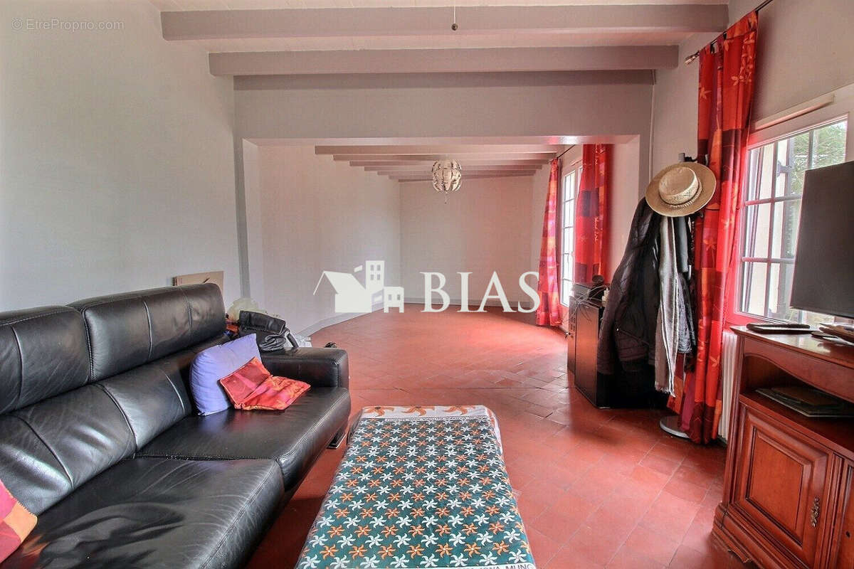 Maison à BOURG-ACHARD