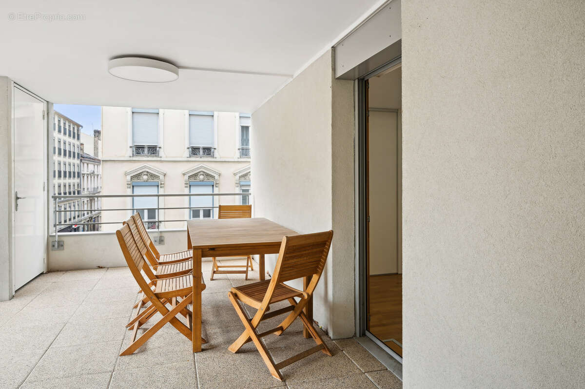 Appartement à LYON-6E