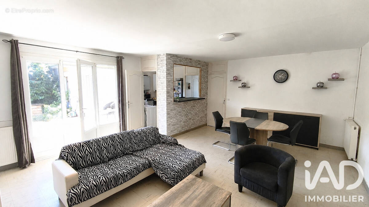 Photo 1 - Maison à CHATEAUROUX