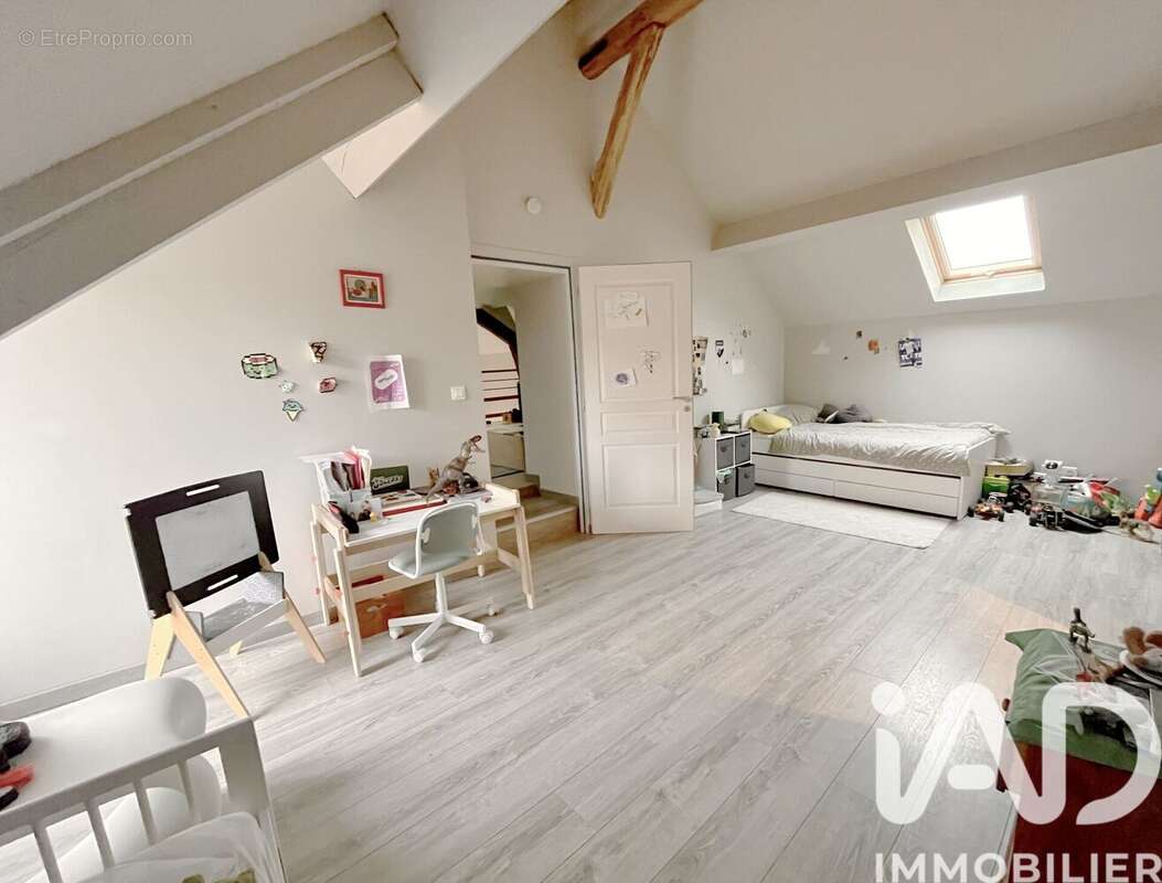 Maison 222 m² à Cely  - photo 7