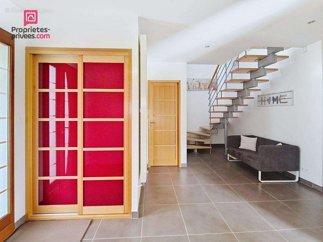 Maison à PLOUIGNEAU