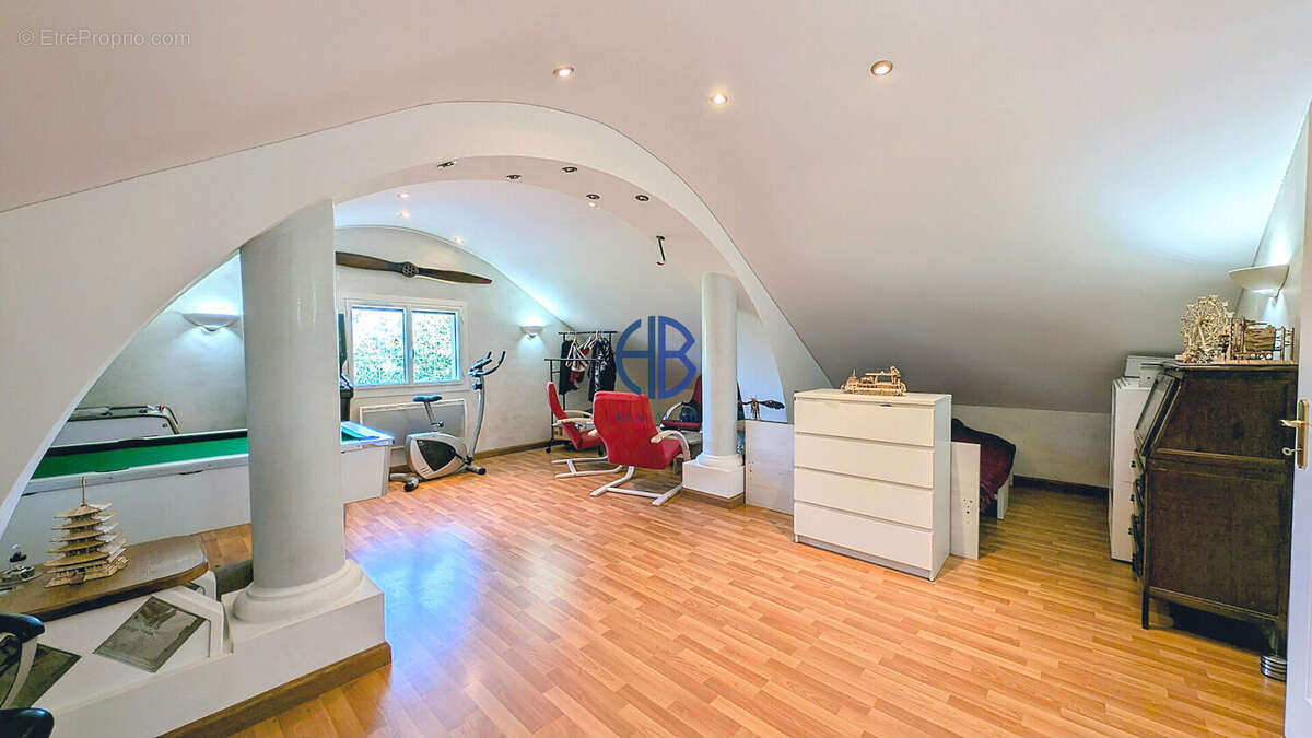 Maison à SAINT-GEOIRS