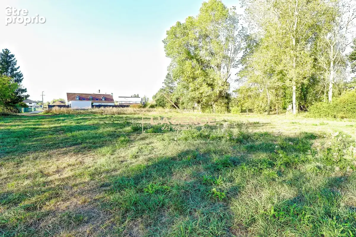 Terrain 2 133 m² à vendre à Bailleul (59270) - photo 2