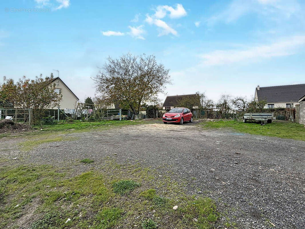 Maison à OSMANVILLE