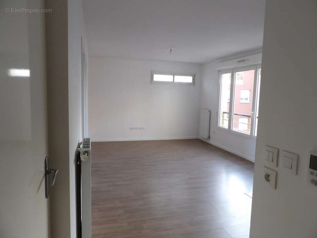 Appartement à MORANGIS