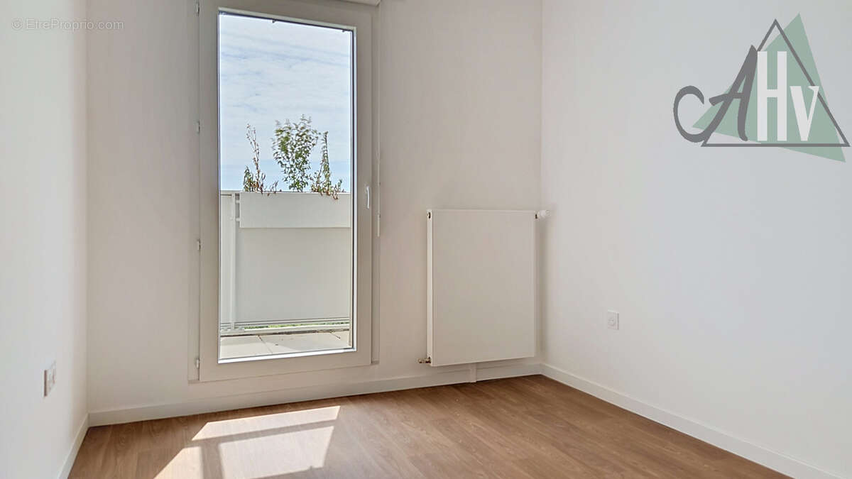 Appartement à MOISSY-CRAMAYEL