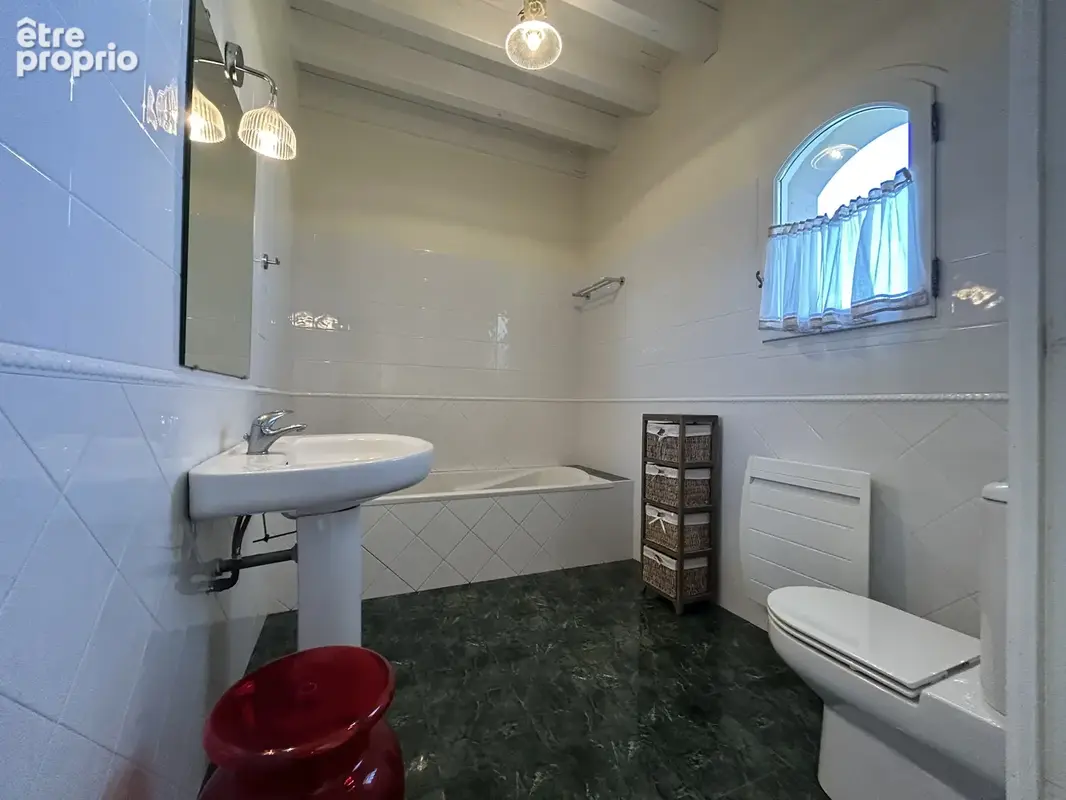 Maison 140 m² à Poumarous  - photo 25