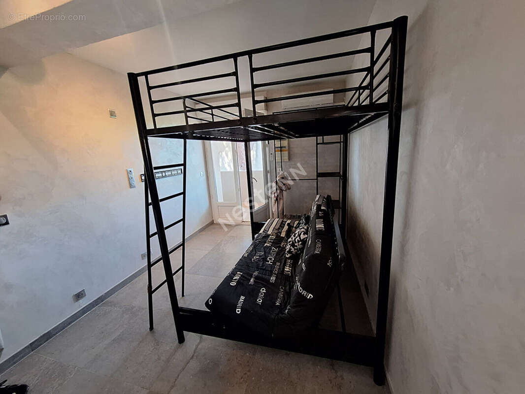 Appartement à HYERES