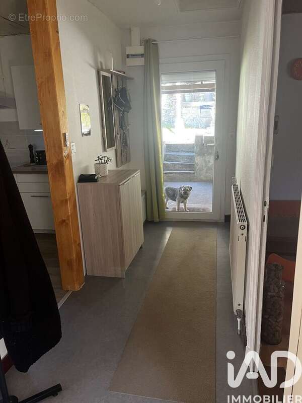 Maison 146 m² à Le Poizat  - photo 4