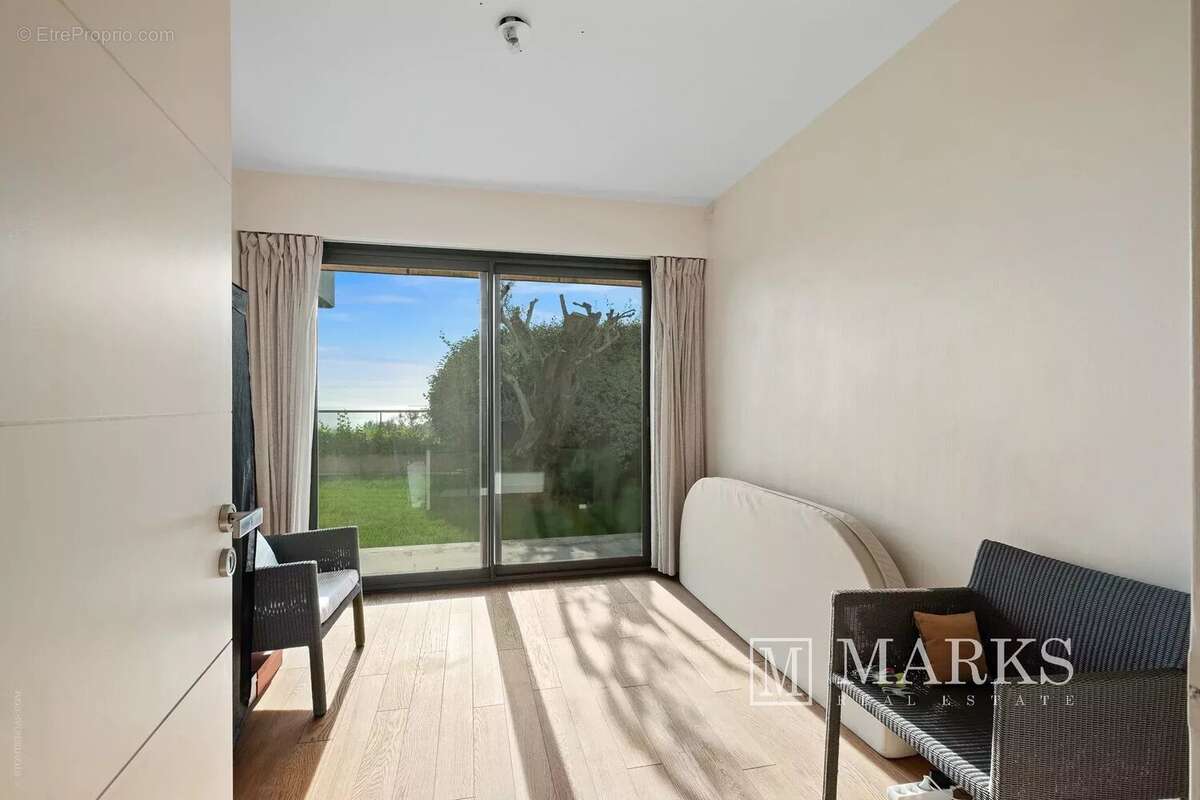 Appartement avec jardin et vue panoramique sur la mer à Mont Boron - photo 20