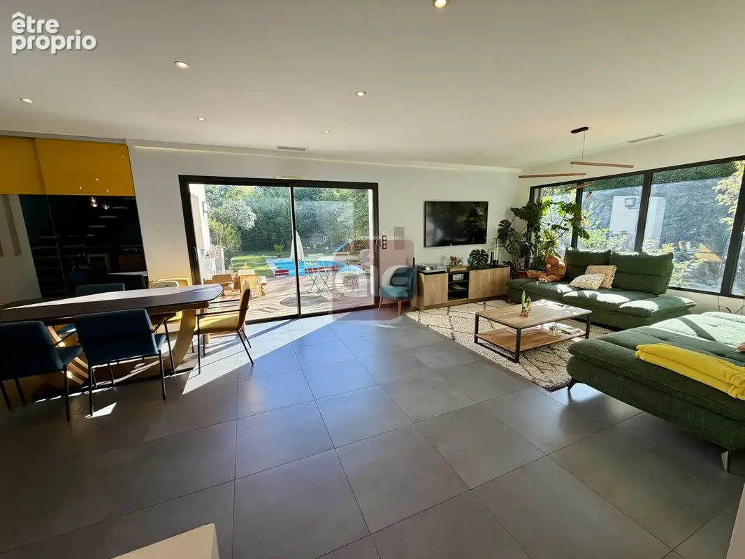 EXCLUSIVITÉ A.I.E. ! Superbe villa de plus de 144 m2 sur une parcelle de près de 2000 m2 avec accès au Lez ! - photo 7