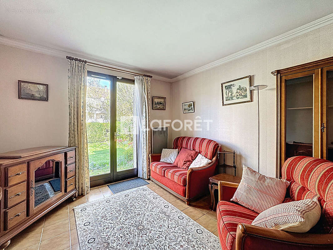 Maison à BONNEUIL-SUR-MARNE