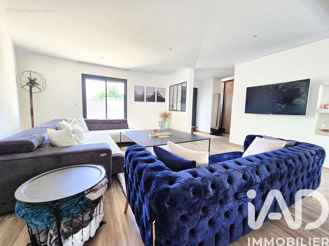 Photo 4 - Maison à HOUDAN