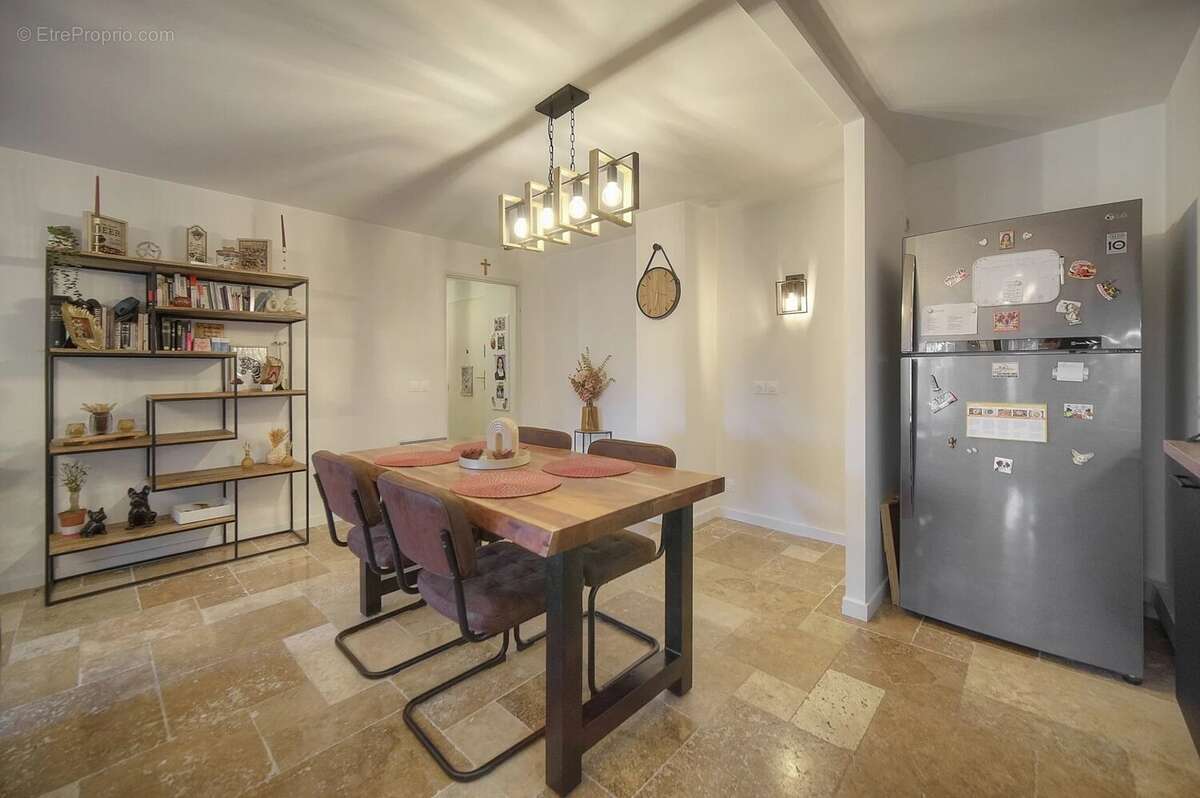 Appartement à LE CANNET